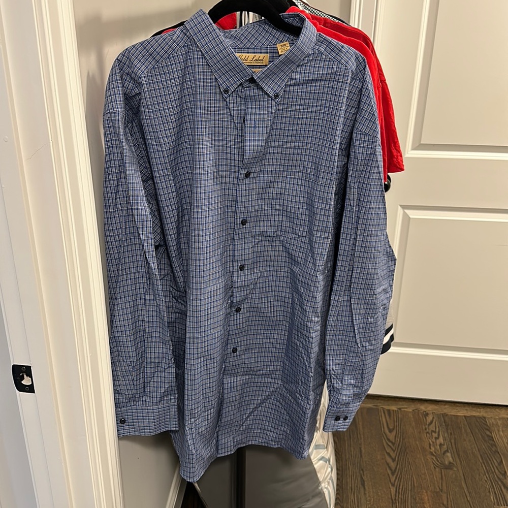 Round tree & Yorke Gold label performance button down long sleeve